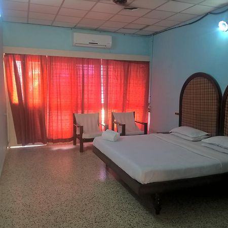 Hotel Seaweed Kovalam Ngoại thất bức ảnh
